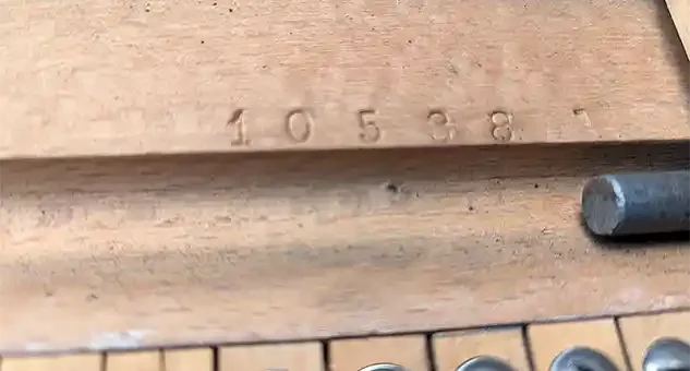 piano 10538